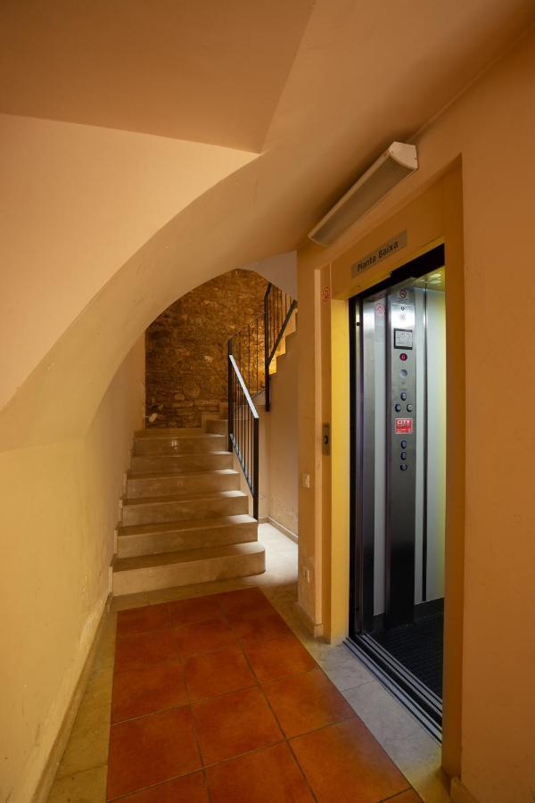 班约莱斯Atic Duplex Amb Encant A 10 Minuts De L' Estany公寓 外观 照片